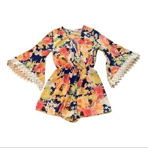 MIIN Floral Bohemian Artsy Wrap Short Romper S?